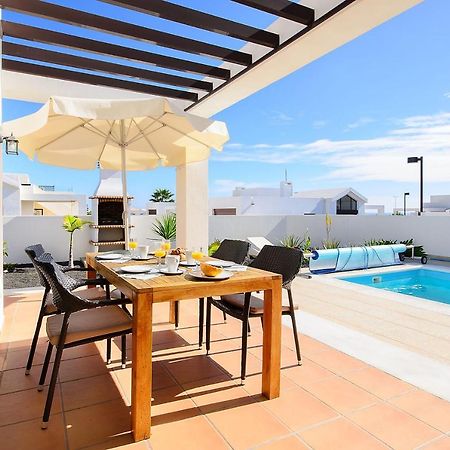 Villa Luna Playa Blanca  Buitenkant foto